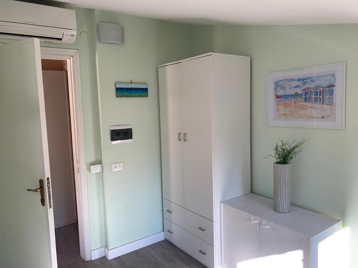 Ferienwohnung Monolocale I Delfini Mondello Exterior foto