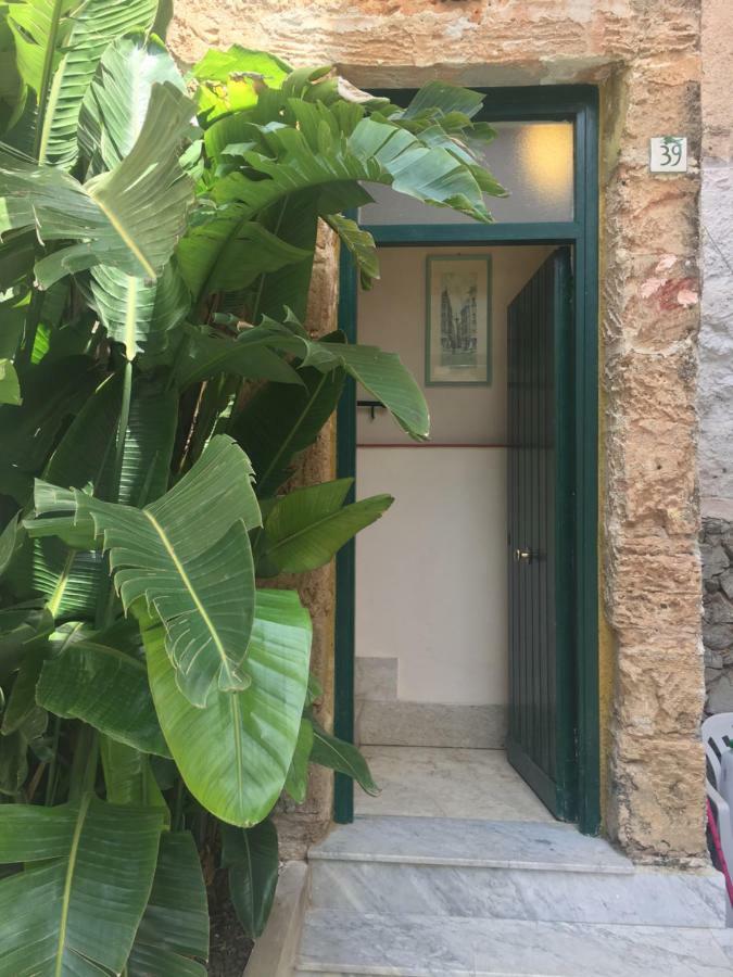 Ferienwohnung Monolocale I Delfini Mondello Exterior foto